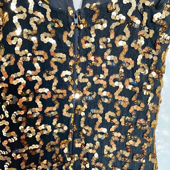 Black with Gold Sequins Prom/Evening mini Dress 👗 - Picture 4 of 5